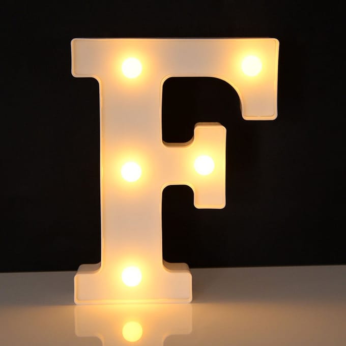 Lichtgevende Letter F - 16 cm - Wit - LED