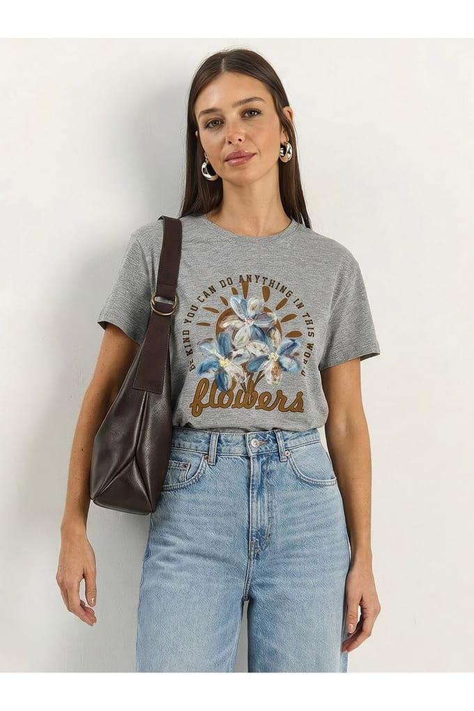Bloemige Gebreide T-shirt met Ronde Hals
