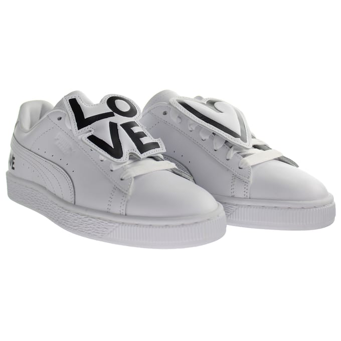 PUMA Basket Badge HNDWRTTN Wit Dames Trainers