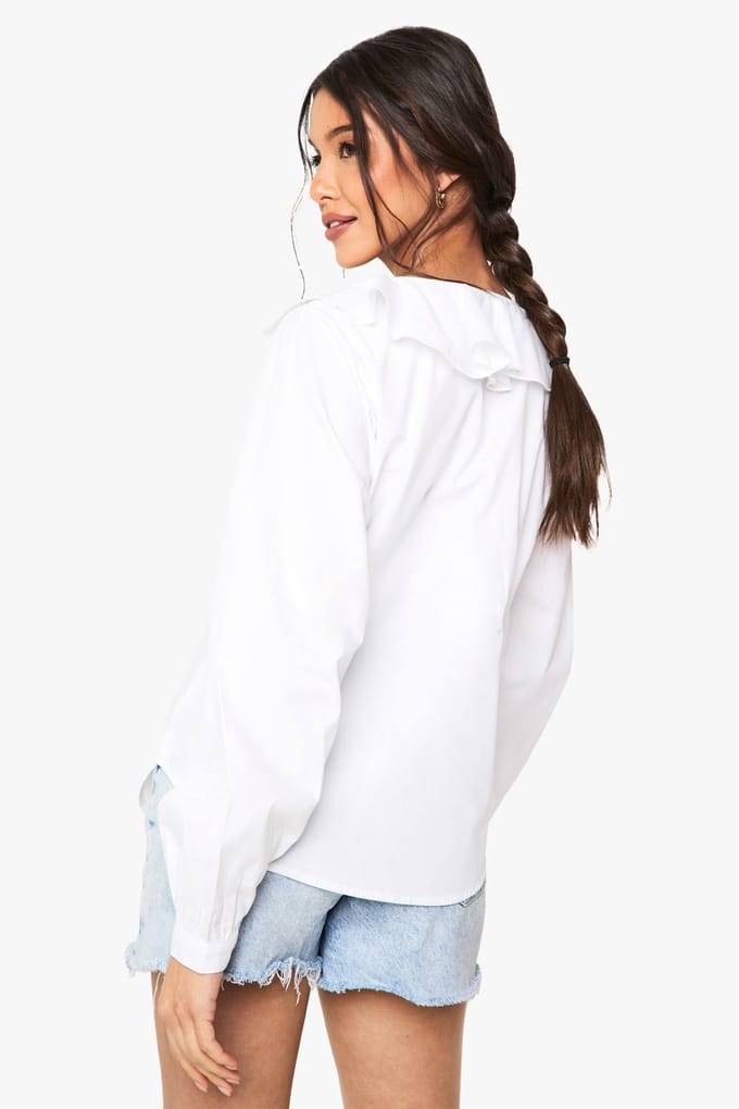 boohoo Dames Ruffle Cutwork Trim Blouse | White | Maat: 6