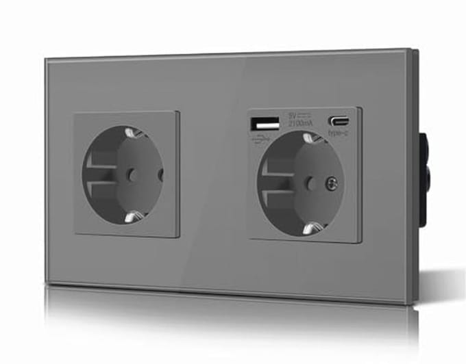 Dubbel Schuko Stopcontact met USB, Inbouw Oplaadstation en Type C Adapter, 3-in-1 Verlengstopcontact