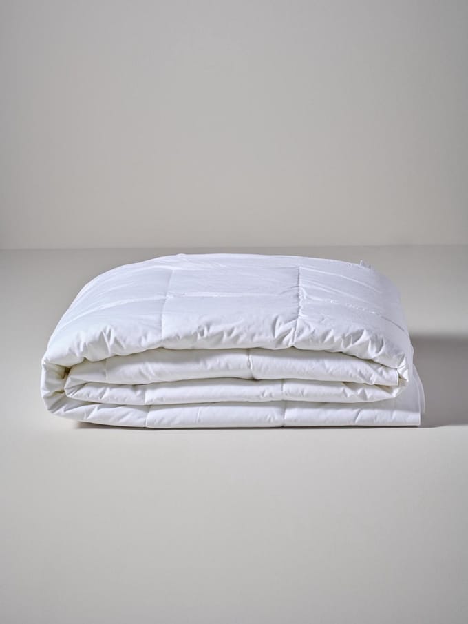Essenza The Down Alternative Zomerdekbed Wit - 140x220 cm