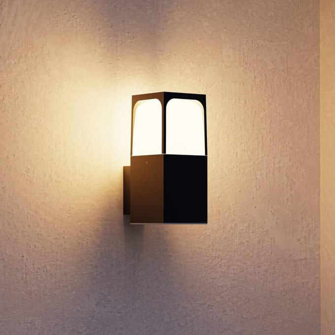 Forlight buitenwandlamp Veta, zwart, aluminium, breedte 9 cm