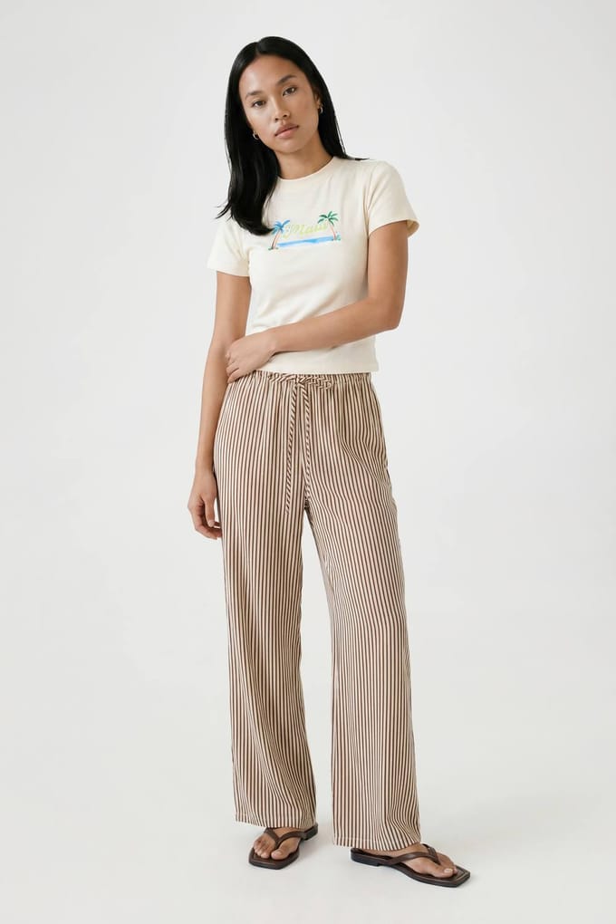 boohoo Dames Maui Palmboom Print Baby Tee | Ecru | Maat: Medium