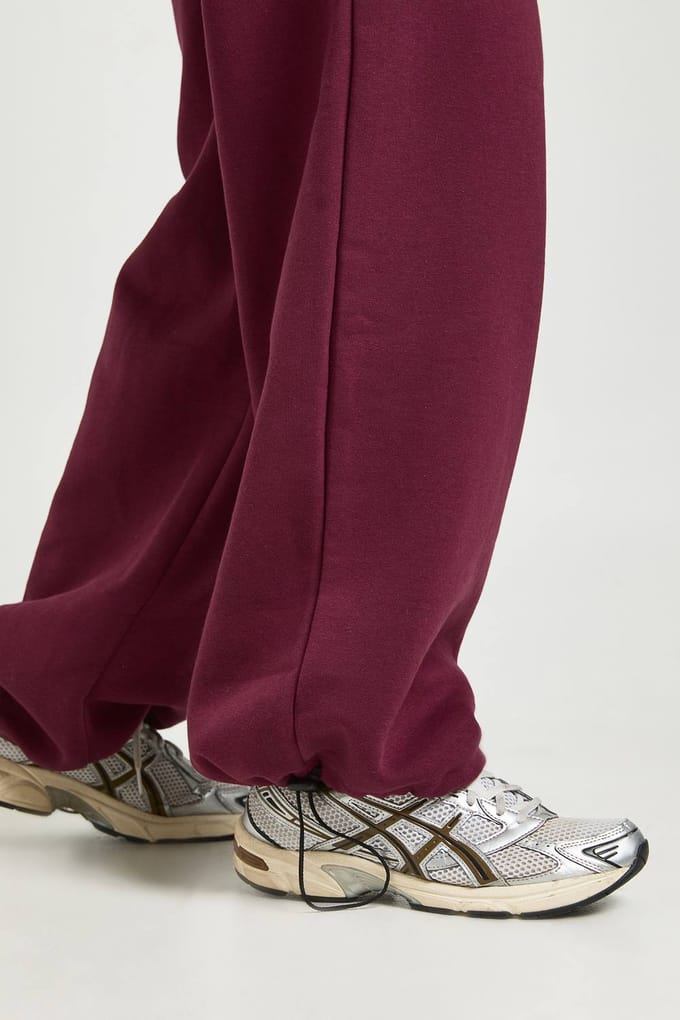 boohoo Dames Plus Toggle Joggers met wijde pijpen | Berry | Maat: 16