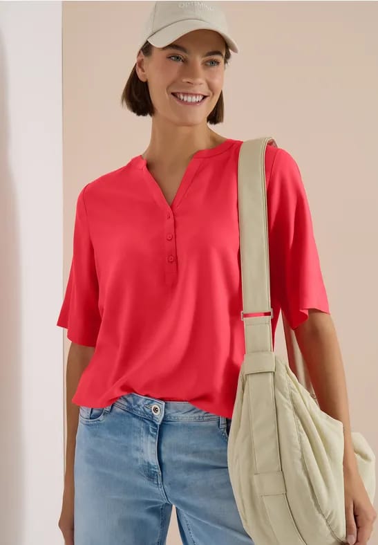 Blouse met korte mouwen en gespleten hals