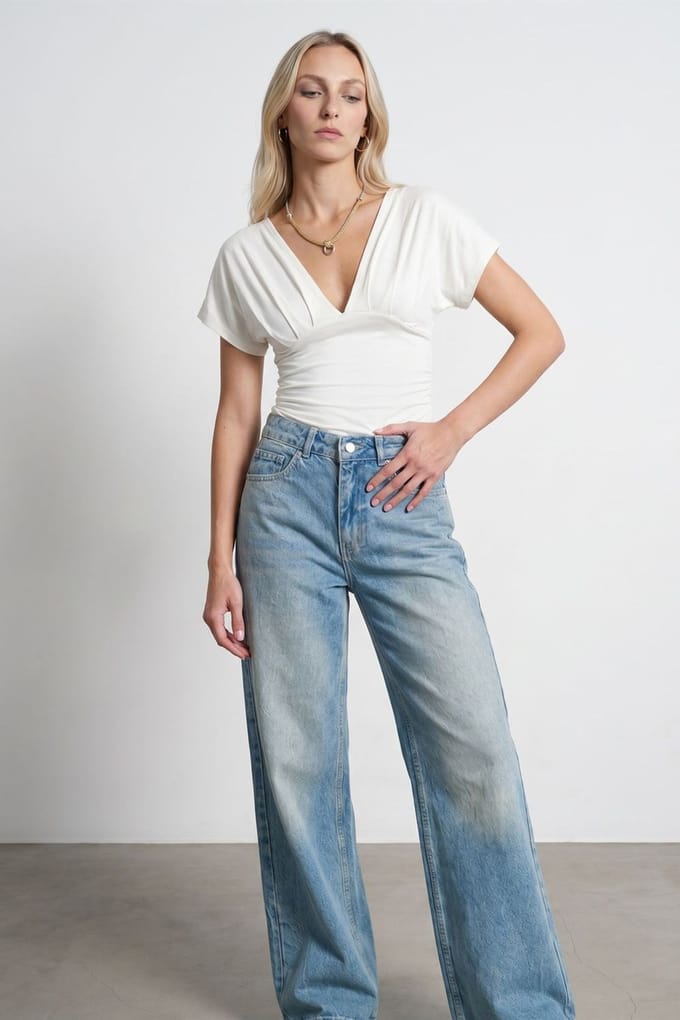 Slim Fit V-Hals Blouse met Strikdetails
