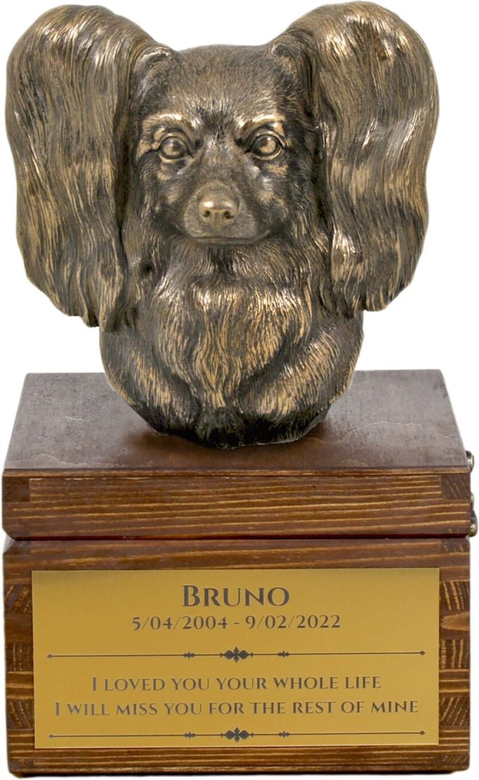 Urn hond voor hondenas met beeldje van Papillon en Continental Toy Spaniel