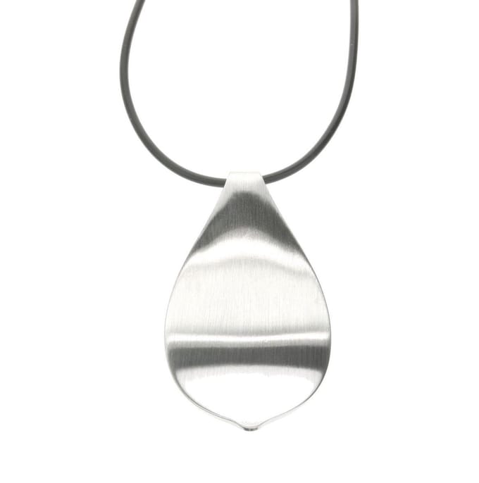 Behave - Classic Necklace Met Minimalistische Hanger - Mode Statement Ketting - Nikkelvrij