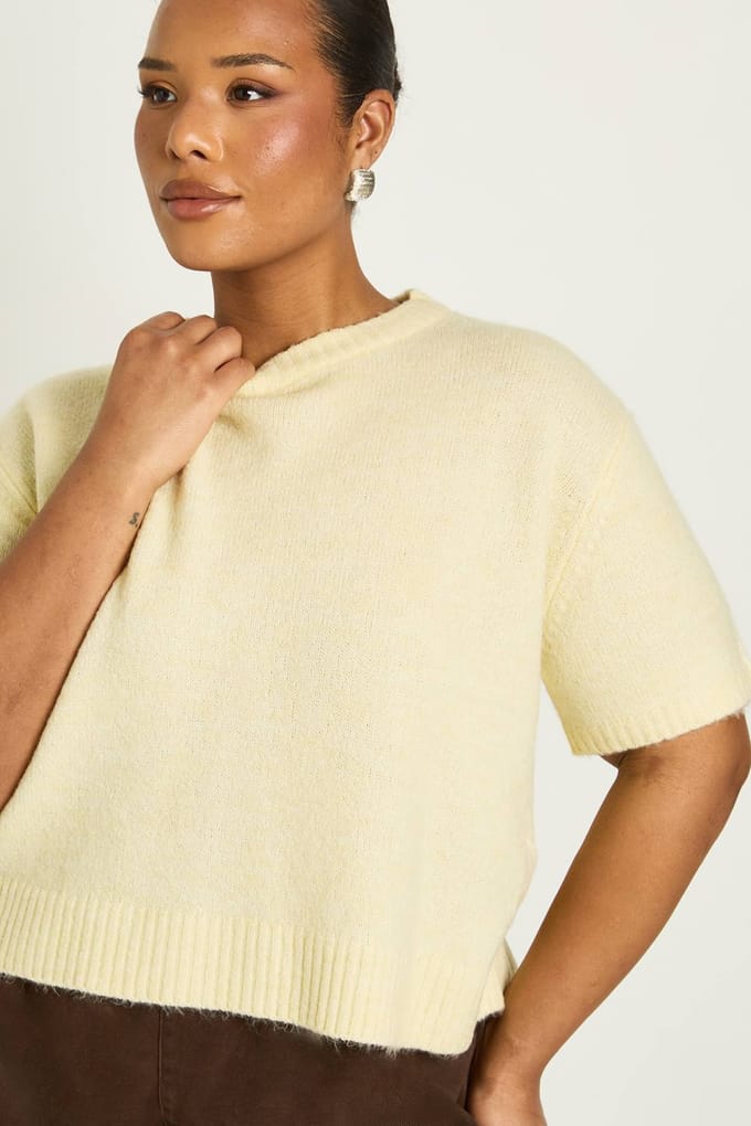 boohoo Dames Plus Korte Mouw Gebreide Top | Butter | Maat: 18