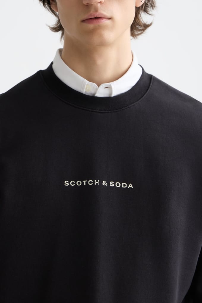 Scotch & Soda Core - Logo Front Chest Sweatshirt Black Taglia: M | Maglioni a maglia Outlet | Uomo | Nero