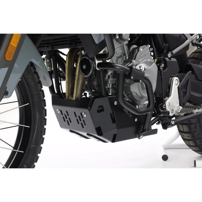 Bescherming van de motor Isotta CF moto MT 450