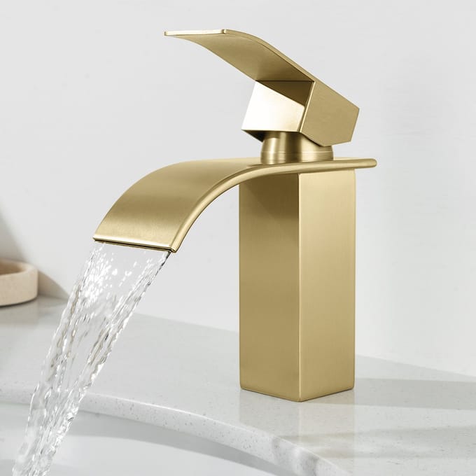 Cecipa Max Wastafelkraan - PVD Gebürstet Goud - Waterval Uitloop - - RVS - Montagegat Ø32-35 mm - Modern Design - - Werm en Kawd Watermenging