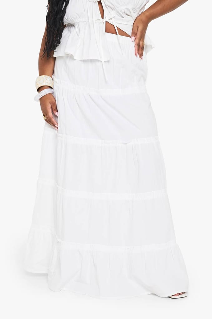 boohoo Dames Plus Katoenen Gelaagde Maxi Rok | Wit | Maat: 44