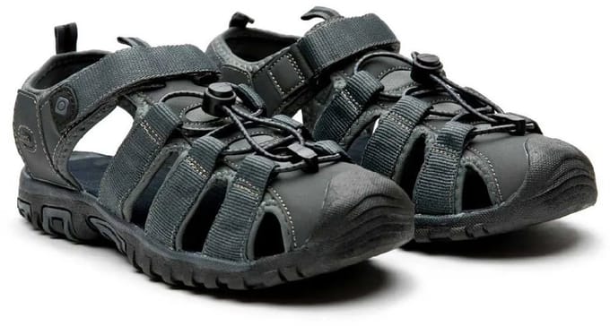 Izas Sardas Sandalen Zwart EU 44 Man