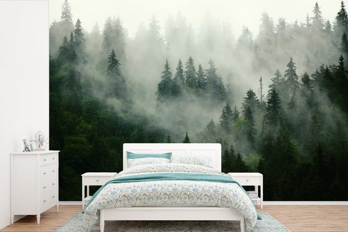 Behang - Fotobehang Bos - Mist - Bomen - Natuur - Breedte 330 cm x hoogte 220 cm