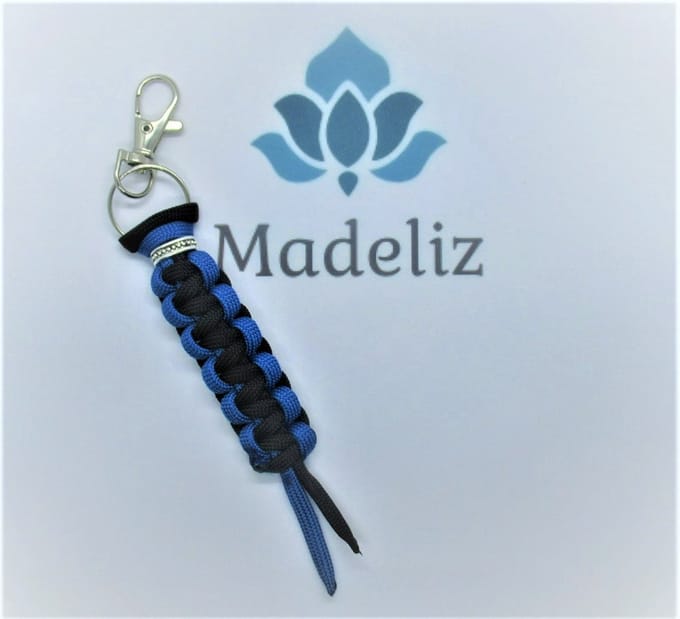 Paracord sleutelhanger (blauw/zwart)
