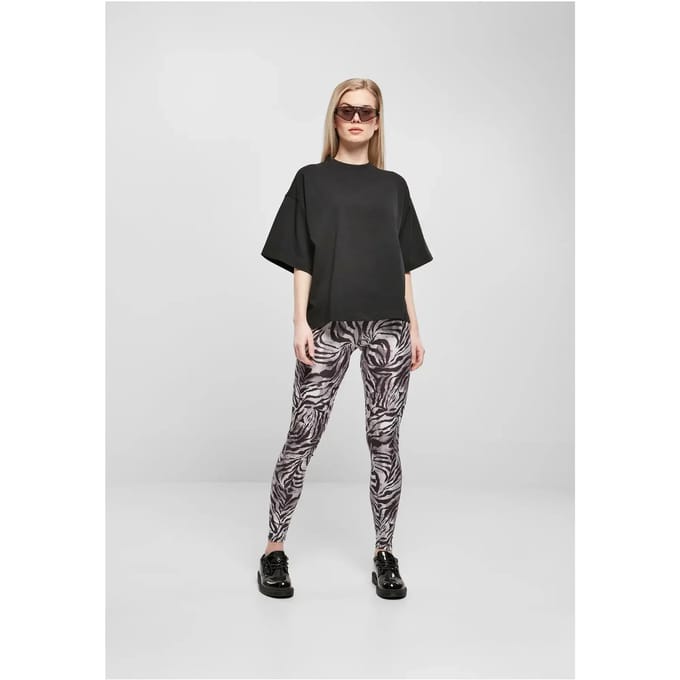 Urban Classics - Organic Heavy Dames Tshirt - M - Zwart