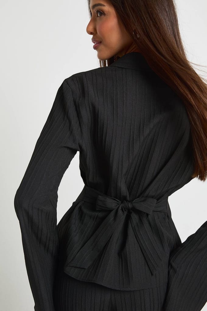 boohoo Dames Gestructureerd hemd met band aan de achterkant & broekset | Zwart | Maat: 34