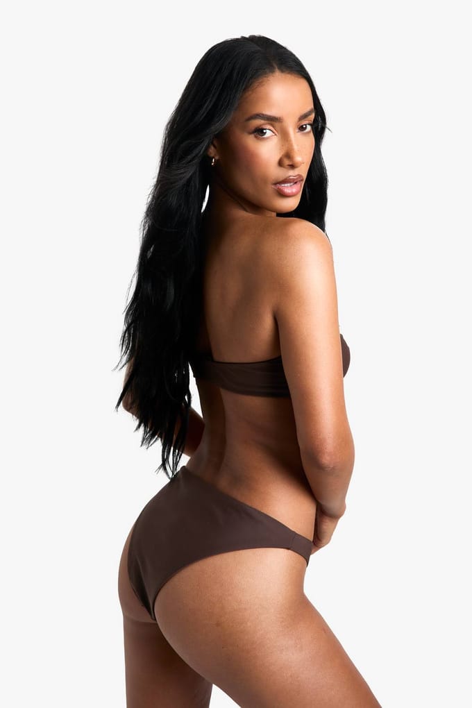 boohoo Dames Swimwear Essentials Multiway Bandeau Bikini Top | Chocoladebruin | Maat: 42