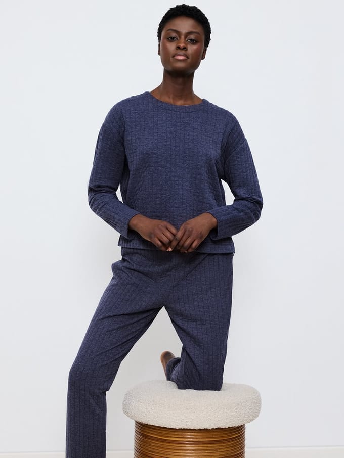 Triumph Sweatshirt Cozy Comfort Top Quilted