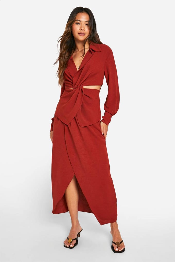 boohoo Dames Hammered Cut Out Waist Longline Shirt | Spice | Maat: 34