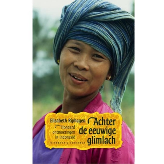 Achter De Eeuwige Glimlach - Elisabeth Riphagen