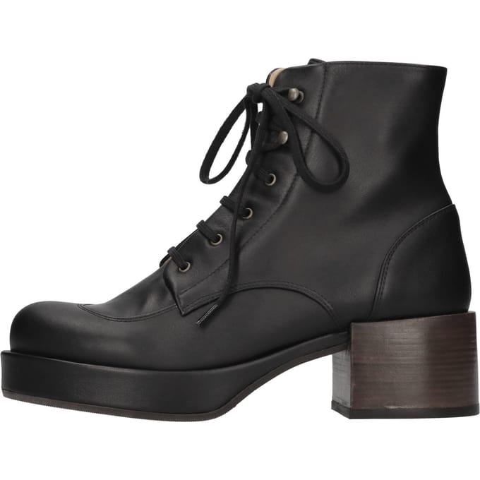 Chie Mihara Boots zwart