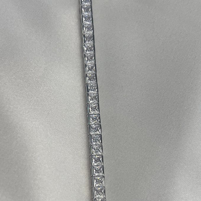 Baguette Cut Waterway Bracelet White Gold 3mm