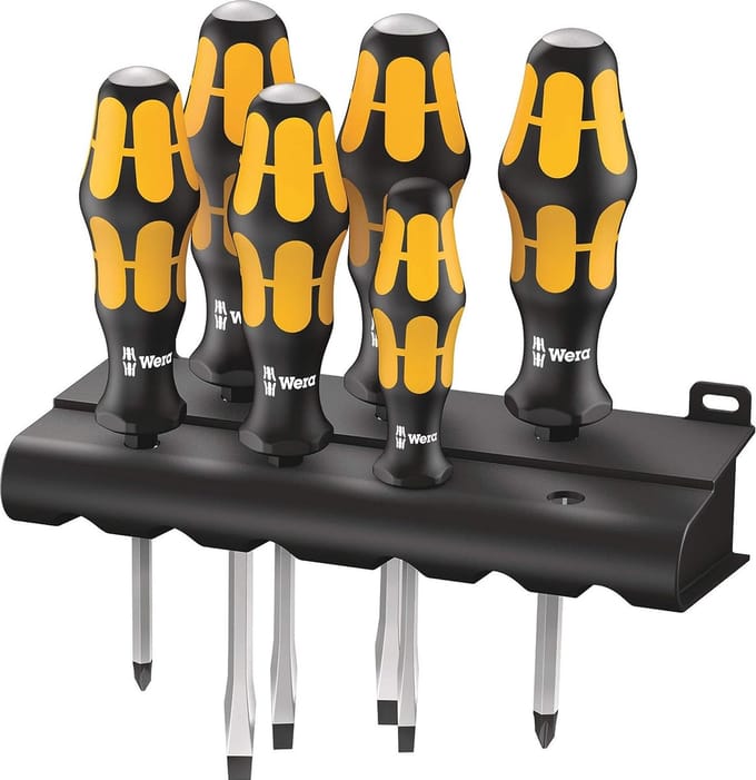 Schroevendraaierset en rek