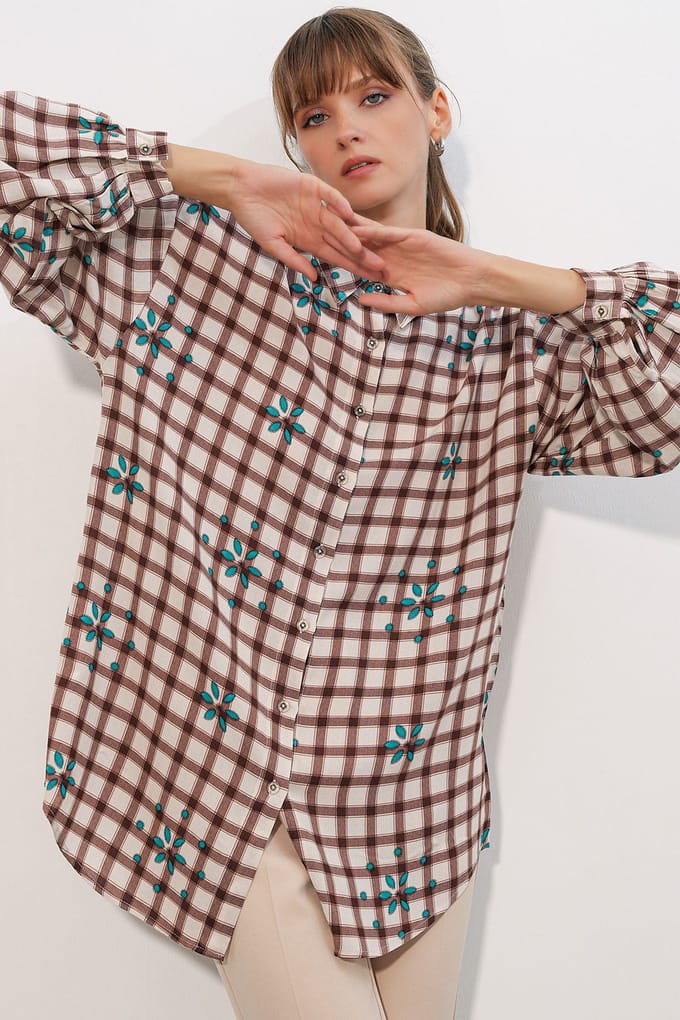 Overmaatse Geruite Crepe Blouse