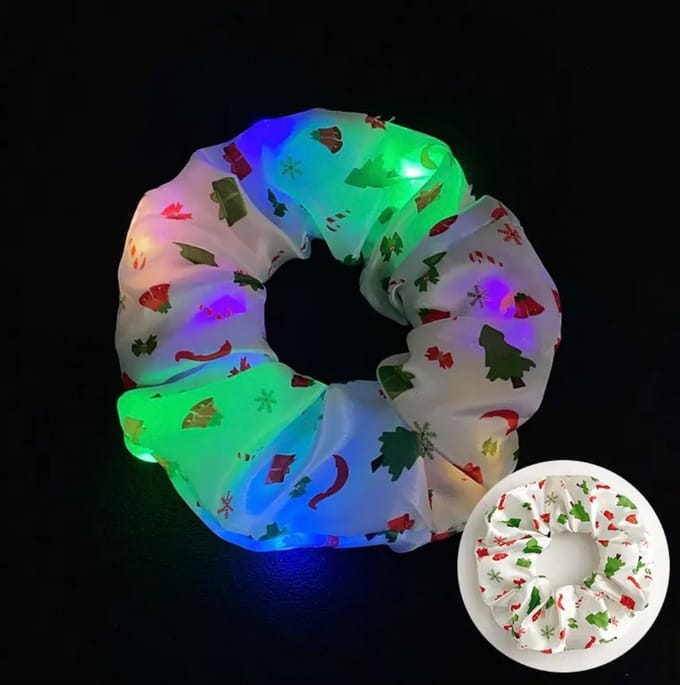 Scrunchie Kerst - Led Scrunchie Wit met kerstboom - Kerstdiner - 1stuk