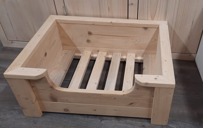 Houten hondenmand Floki van nieuw steigerhout zonder kussen