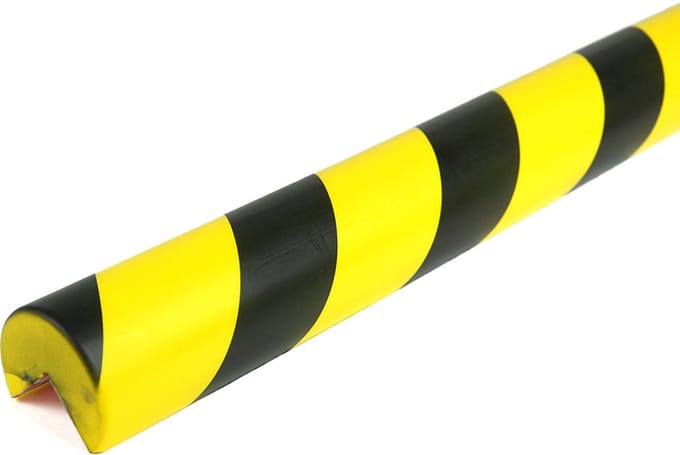PU Stootrand Hoekprofiel Model 4 – Geel & Zwart