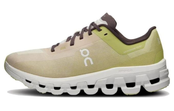 ON Cloudflow 4 Zest Frost Heren Sneakers Bruin 3MD30102311 41 beige