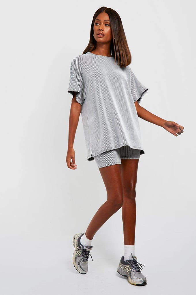 boohoo Dames 2 Tone Rib Oversized T-shirt & Cycling Short Set | Grijs | Maat: 34