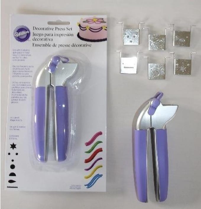 Wilton Decorative press set
