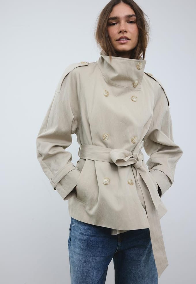 Stradivarius Trench met opstaande kraag  Beige M