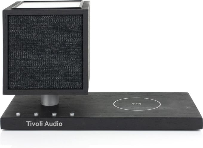 Tivoli Audio - Revive - Bluetooth speaker - draadloze Qi-oplader - Zwart/Zwart
