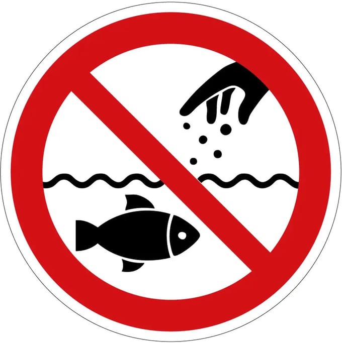 Vissen niet voeren verbodssticker | 20 cm
