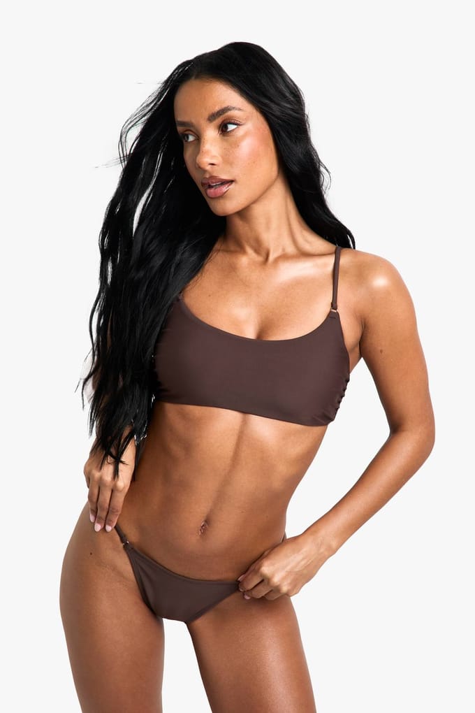 boohoo Dames Swimwear Essentials Tanga Brief | Chocoladebruin | Maat: 44