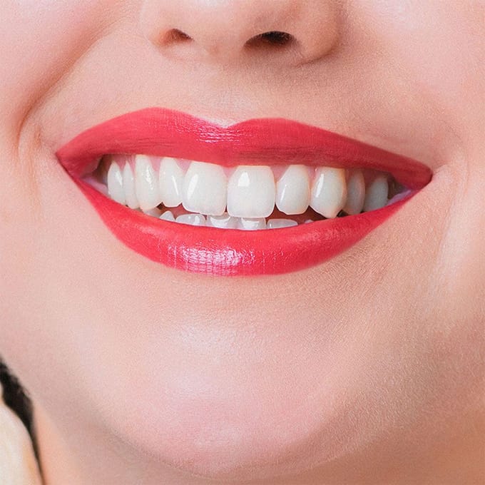 BOHO Matte Dekkende Lipstick 103 Rode Bes 3,5 Lippenstift