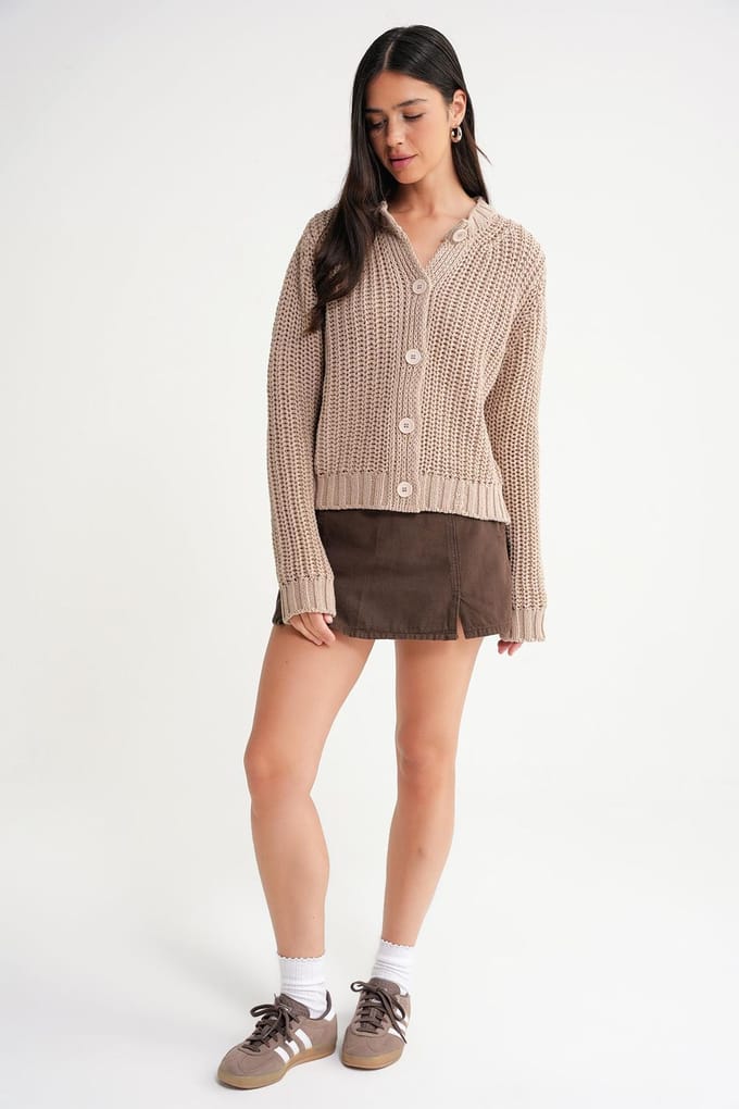 Gestructureerde Ribgebreide Cardigan met Knopen