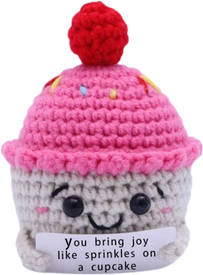 Positive Cupcake - cupcake - Positieve Vriendjes - Gehaakt Knuffel - 10 cm