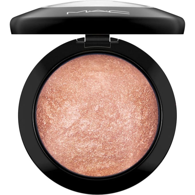 MAC Mineralize Skinfinish Highlighter (Various Shades) - Cheeky Bronze