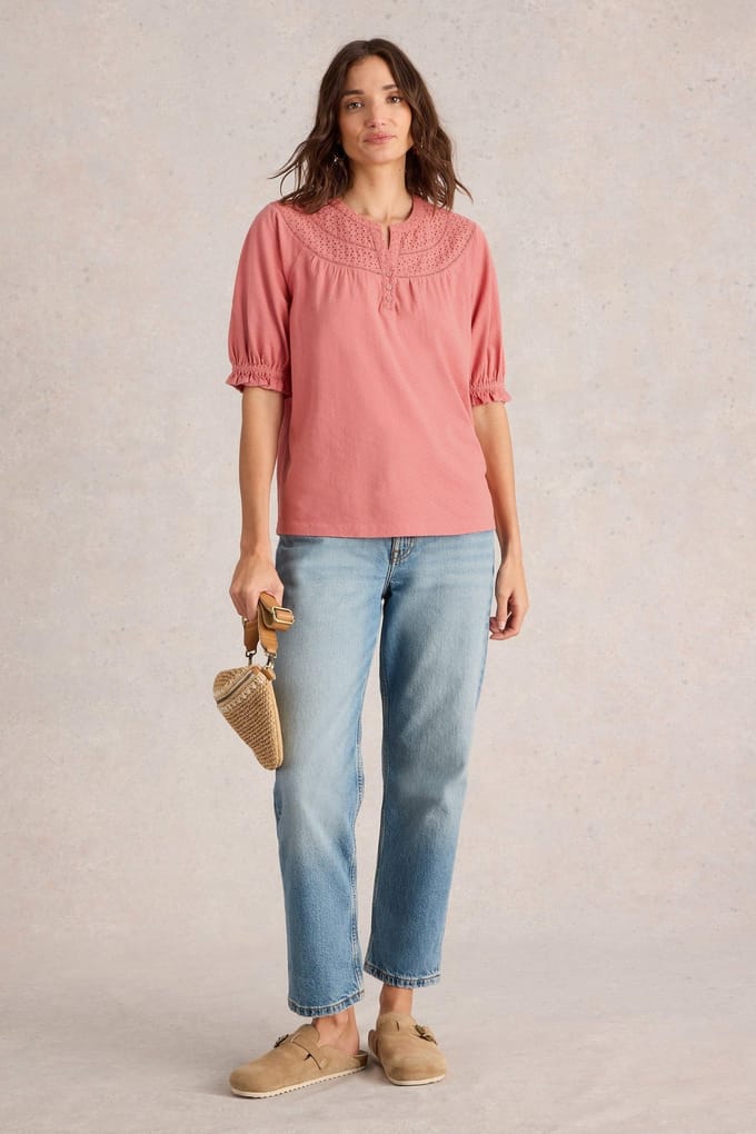 White Stuff Blair Broderie Neck Top Mid Pink Größe: 6 | Blusen Outlet | Damen | Rosa