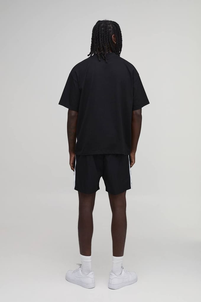 Ontspannen Korte Short Met Zijstreep Van Nylon | Black | Size Medium
