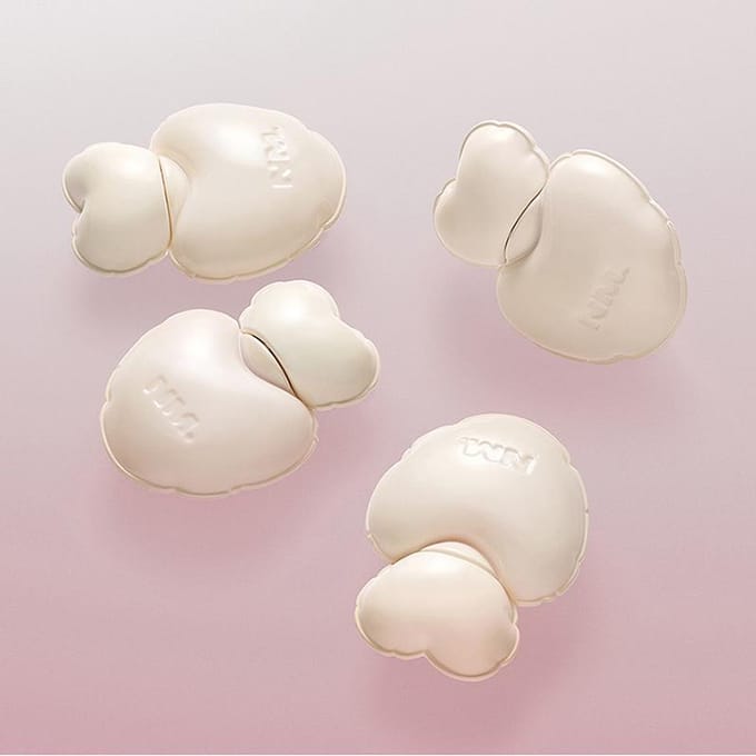 [NAAMGEVING] Glowy Heart Lip Tint #SAVIOR 5,7g white
