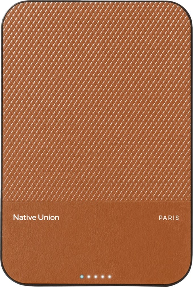 Native Union (Re)Classic Power Bank - Tangerine - MagSafe - Qi2- 5000mAh