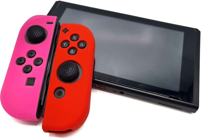Gadgetpoint - Hoesjes & Skins voor Nintendo Switch 1 - Performance Gaming Case - Soft Grip Covers - Anti-Slip Joy-Con Controller Accessoires - Roze/Rood
